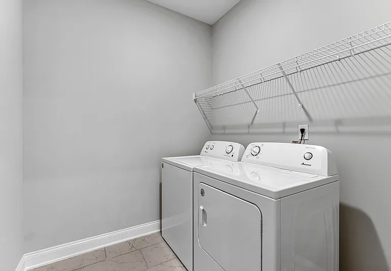 24 Ginsberg Rd — Photo 35