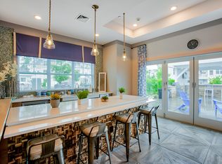 7 N Main St UNIT 211, Old Saybrook, CT 06475