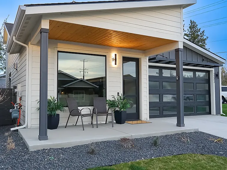 3242 N Rosalia Rd — Photo 26