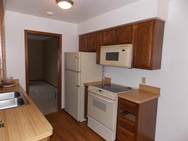 315 Cherryview Dr, Midland, MI 48640 Zillow