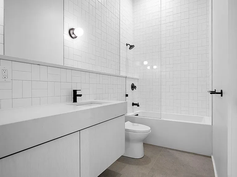 2323 2nd Ave S #1C — Photo 30