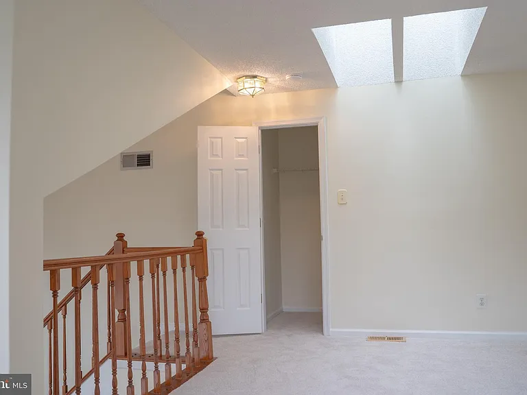 12101 Greenwood Ct #301 — Photo 47
