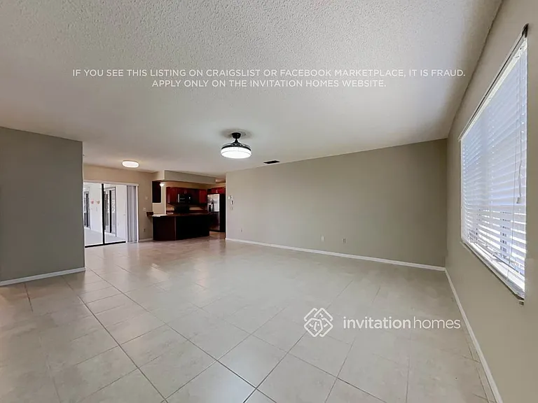 4069 Alpinia Ct S — Photo 4