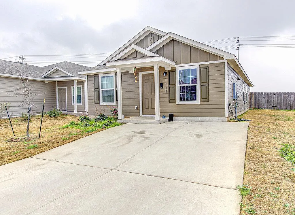 Building Photo - 1145 Catfish Ln