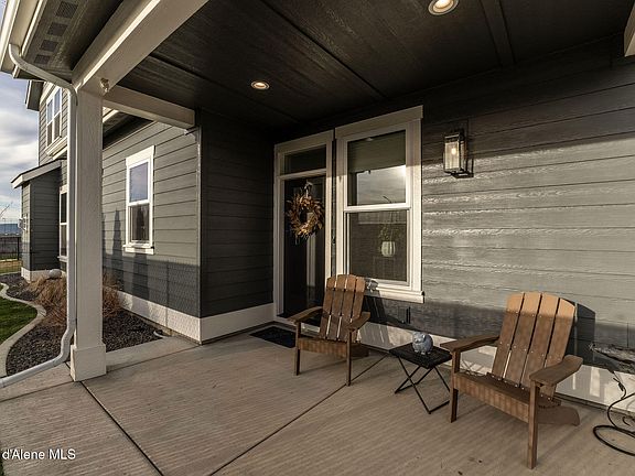 3rd image of 3351 N Blaze Loop