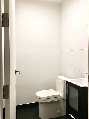 Rented by Manhattan Management LLC | media 38