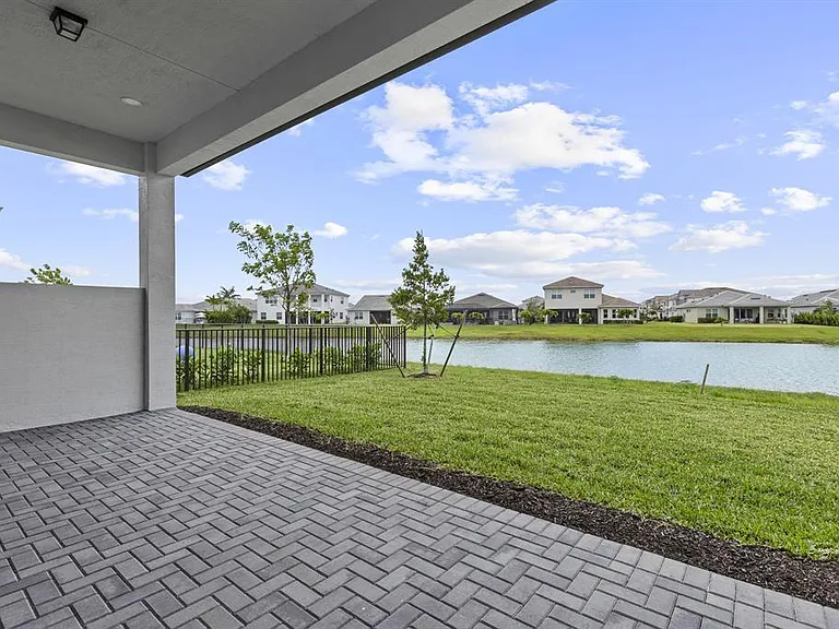 4931 Rivo Alto Cir — Photo 41