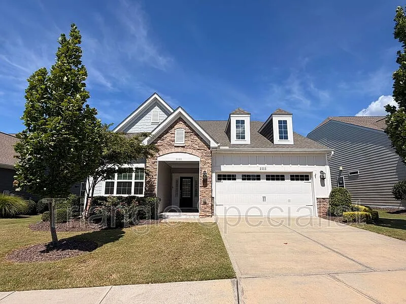 2 bed, 2.0 bath, 1816 sqft, $2,550 — Photo 2
