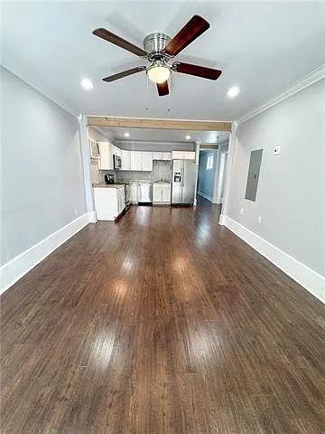 3327 Baudin St — Photo 3