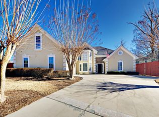 1131 Heather Winn Cir, Lawrenceville, GA