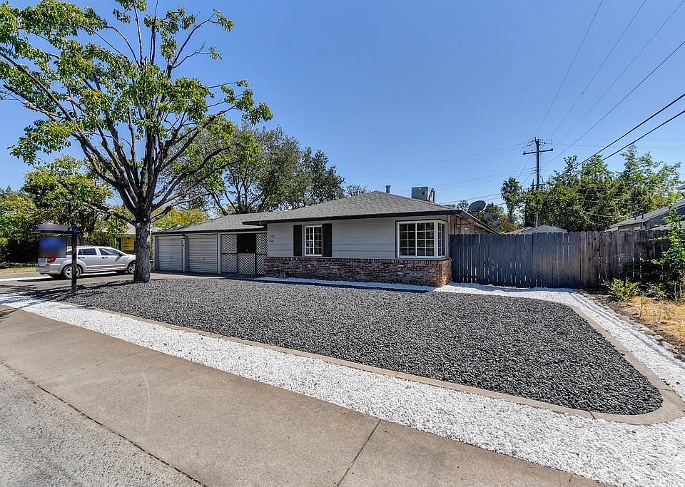 1st image of 2326 Park Estates Dr