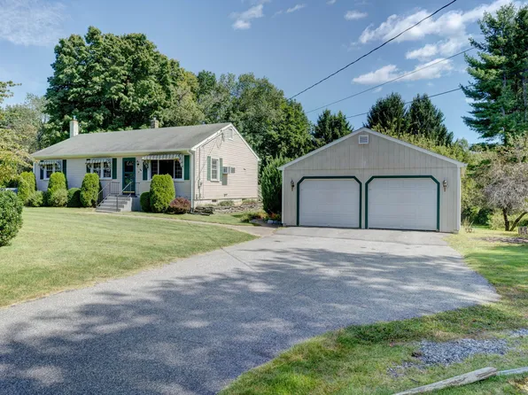 14 River Road, Preston, CT 06365