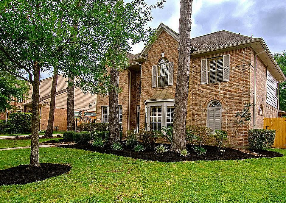 1st image of 3518 Clover Creek Dr