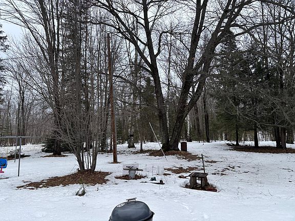 5th image of 2846 Crescent Rd