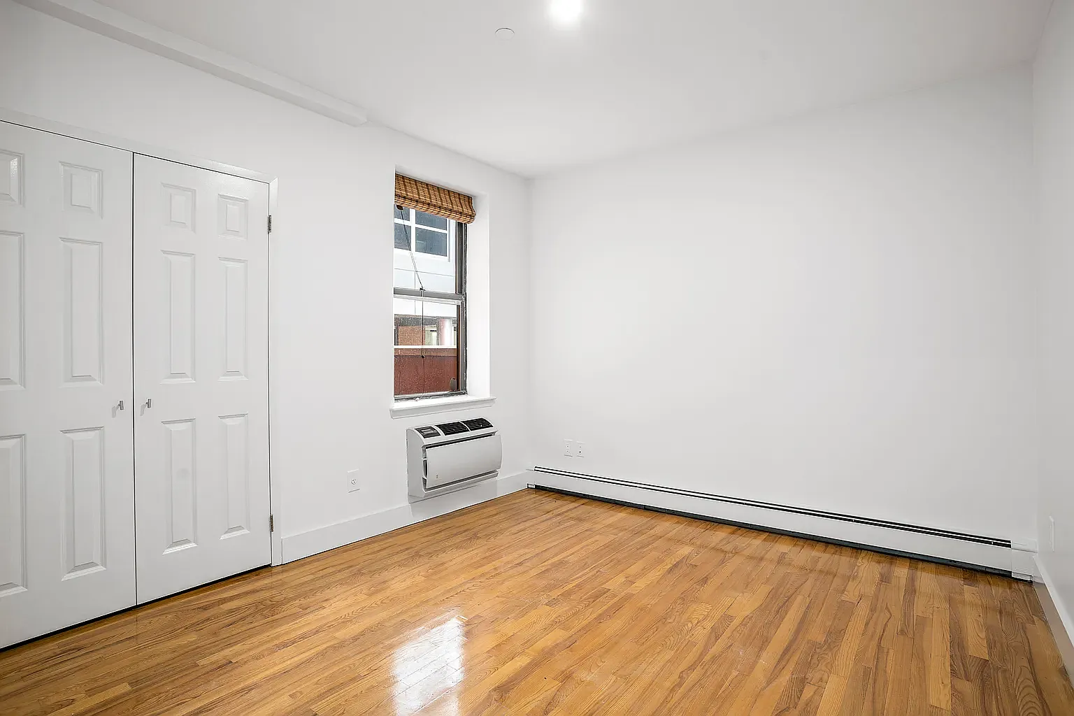 104 Luquer Street — Photo 4