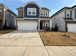 64 Nailsworth St, Angier, NC 27501