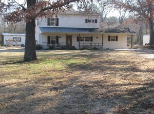 678 Bakers Creek Rd, Russellville, AR 72802