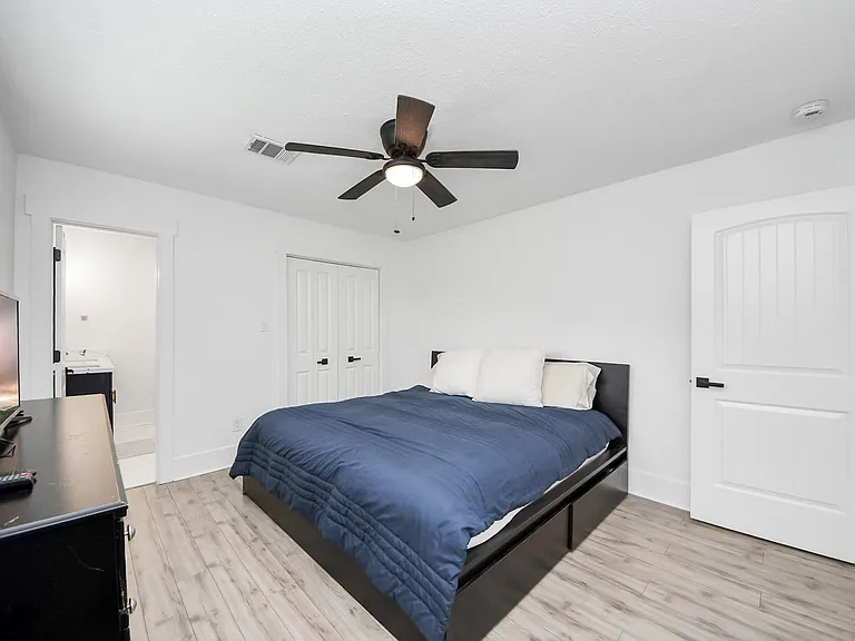 7003 Darien St — Photo 25