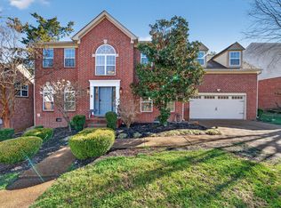 813 Chandler Grove Dr, Hermitage, TN 37076