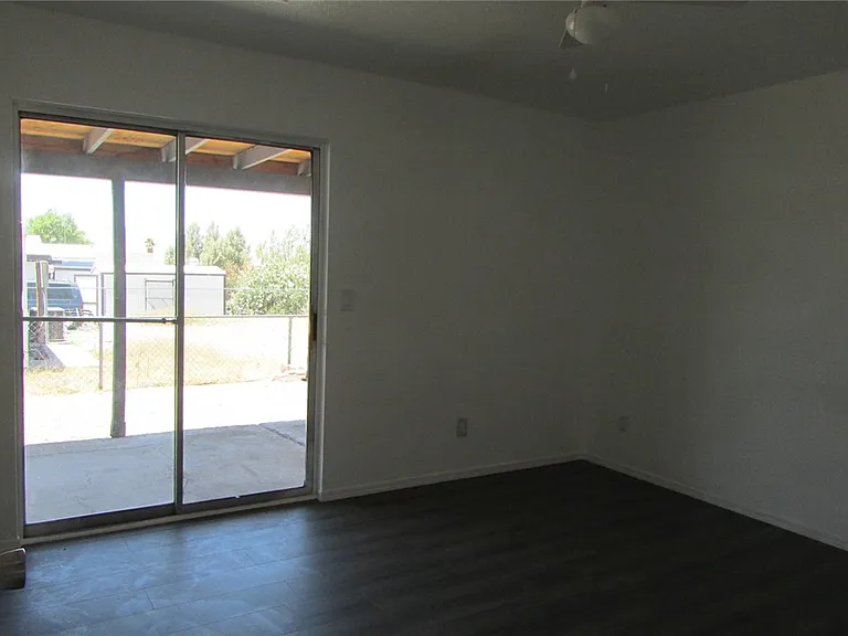 1697 Richardo Ave — Photo 8