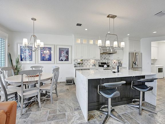 4th image of 23347 Water Cir