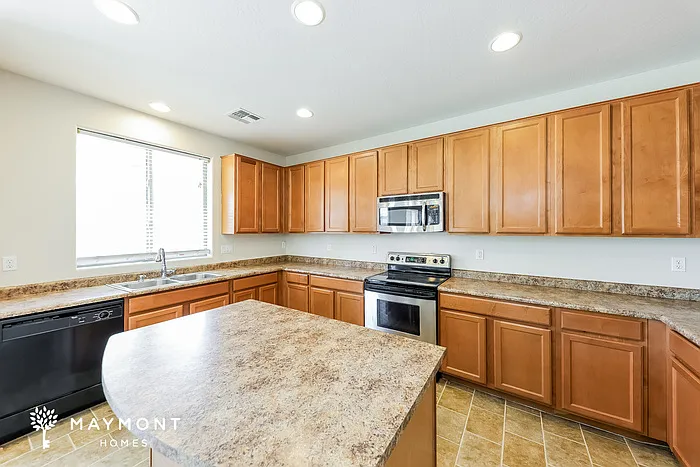 7413 W Gary Way — Photo 7