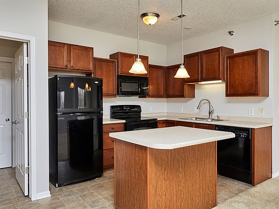 4th image of 8601 Westown Pkwy Unit 5204