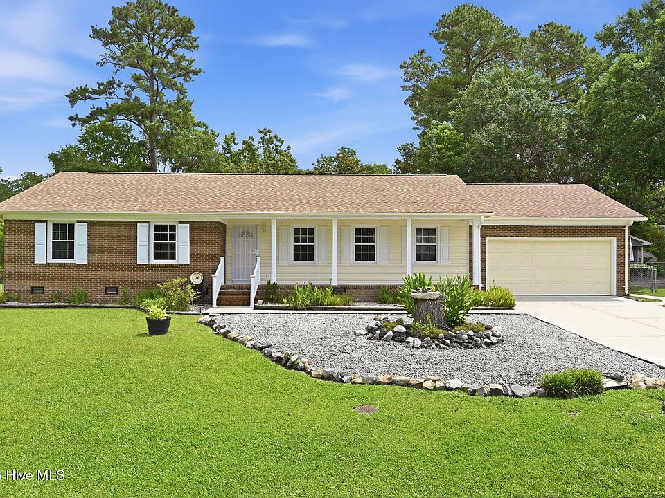 1st image of 1014 Pine Valley Road