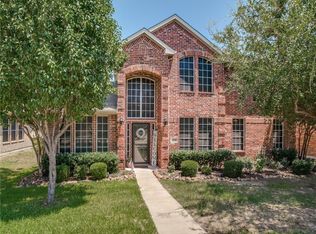 2210 Trickling Creek Dr, Garland, TX 75041