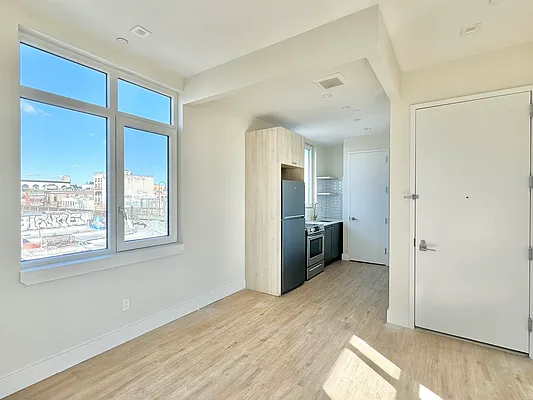 Rented by Doorway NYC, LLC | media 21