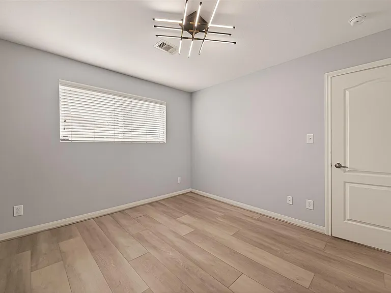 5333 Richmond Ave #33 — Photo 11