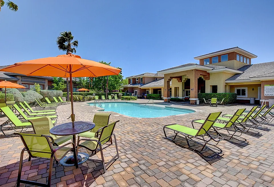 Canyon Villas Apartments
