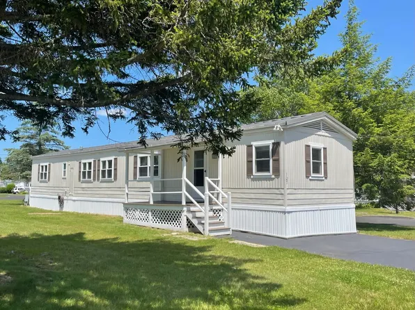 107 Dart Drive, Salem, NH 03079