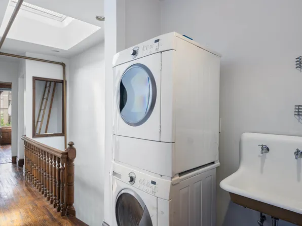 549 West 187th Street image 17 of 31