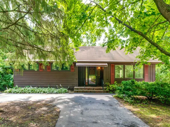 2317 11th St, Winthrop Harbor, IL 60096