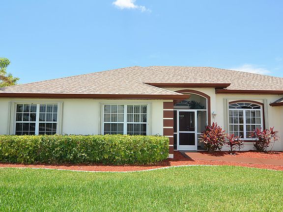 5th image of 629 NW 25th St