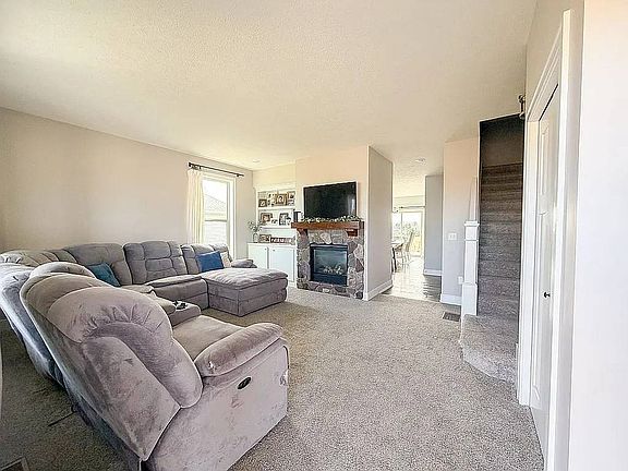 4th image of 2335 Gallant Fox Way