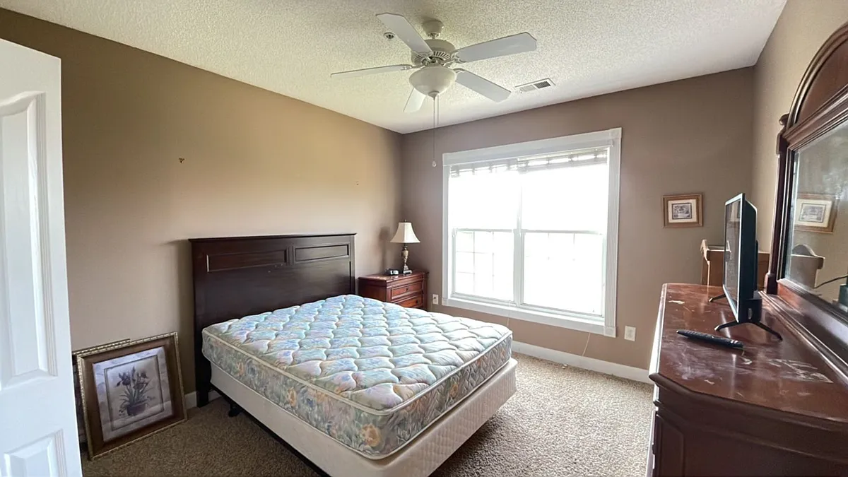 Building Photo - 2241 Waterview Dr #132