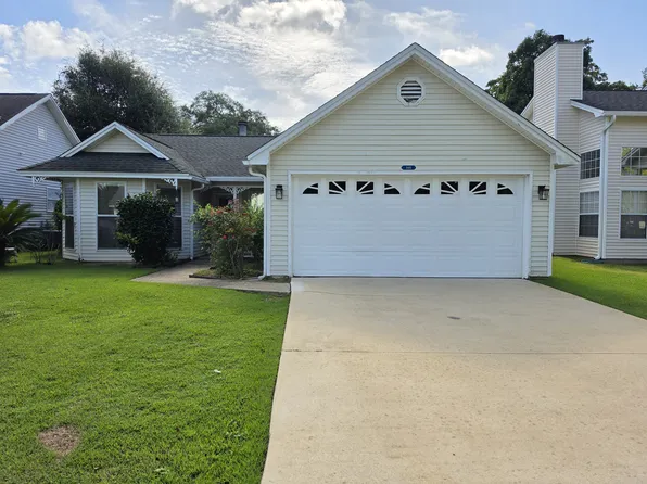 148 Meadowbrook Ct, Niceville, FL 32578