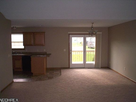 5th image of 1050 Goshen Ave SE
