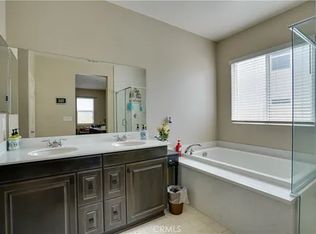 7899 Raincross Ct, Riverside, CA 92507