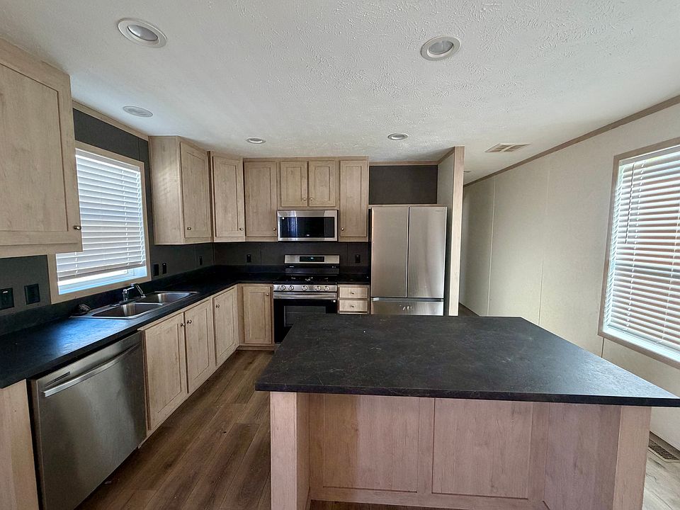 1st image of 23432 Winifred Ave #29