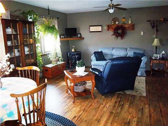 5th image of 3866 Chaintree Dr