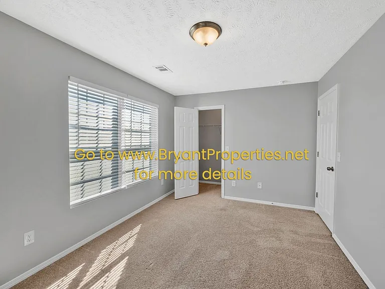 2872 Creekbend Dr — Photo 20