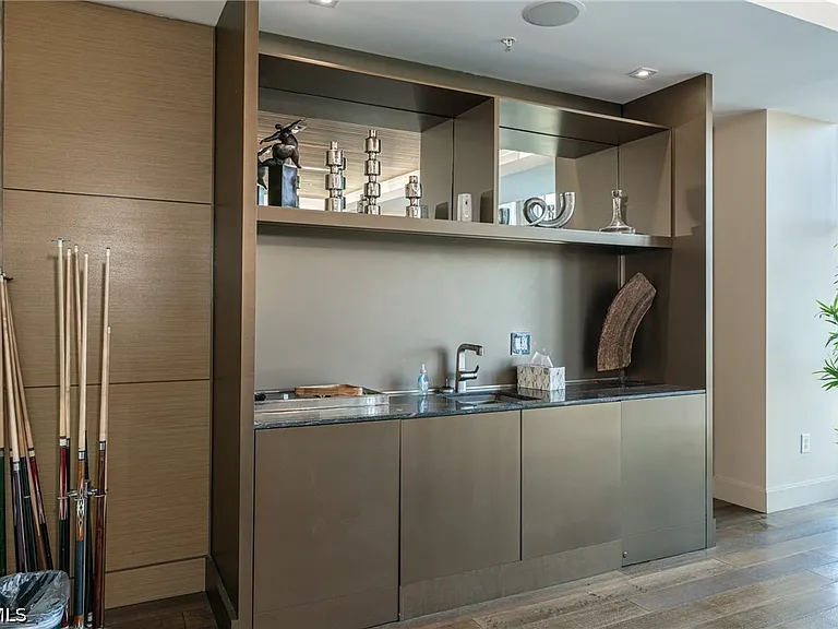 3000 Oasis Grand Blvd #801 — Photo 33