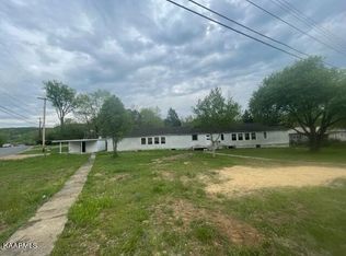 131 Lancaster Rd, Oak Ridge, TN 37830