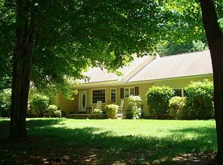 4181 Pin Oak Dr, Girard, PA 16417
