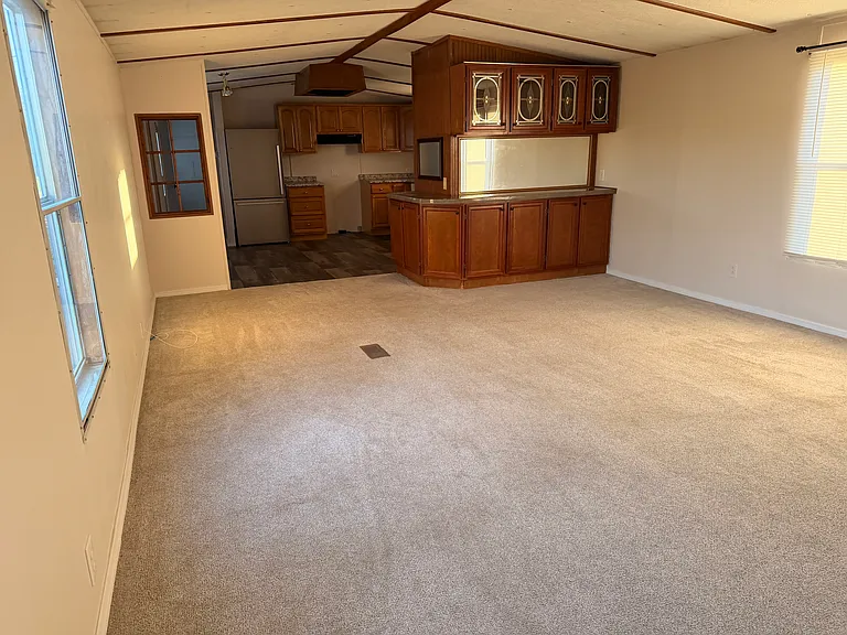 1916 Twin Pines Way — Photo 11