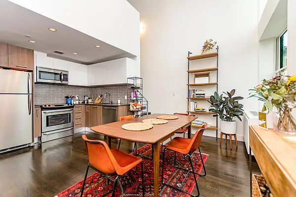 Rented by Halstead Real Estate | media 42