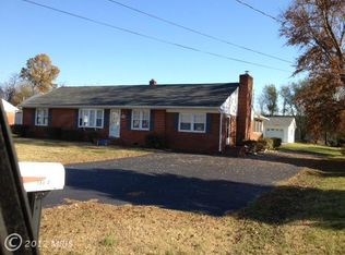 15162 Hughesville Manor Dr, Hughesville, MD 20637